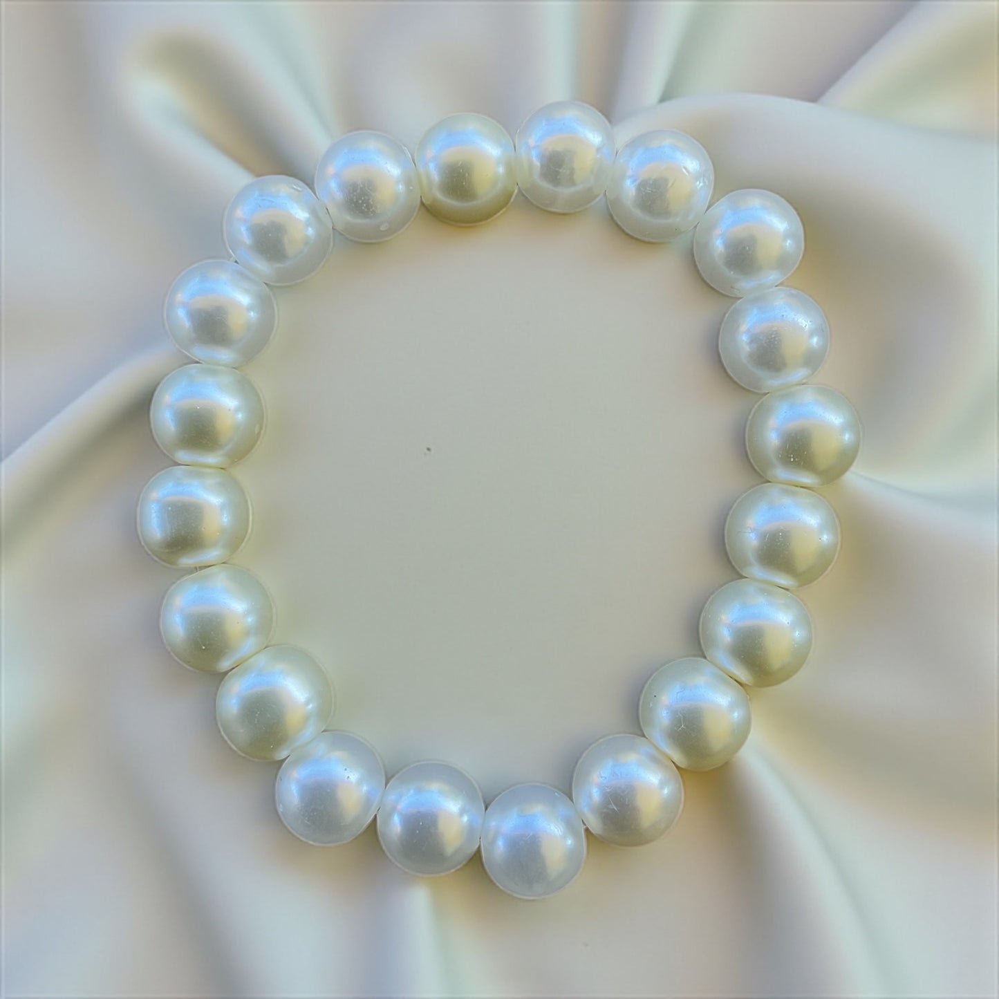 The Ivory Kiss Bracelet