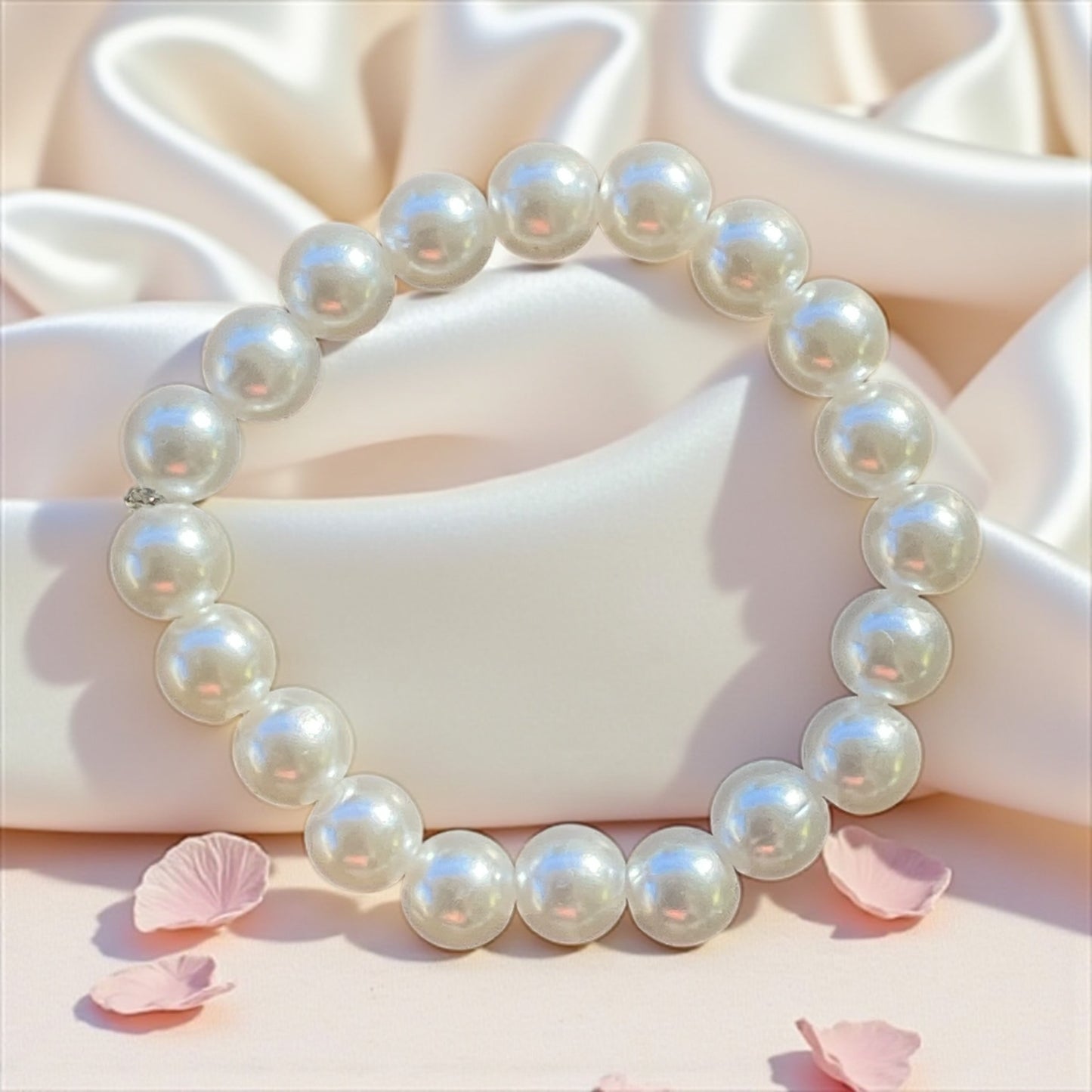 Petal Pearl Bracelet