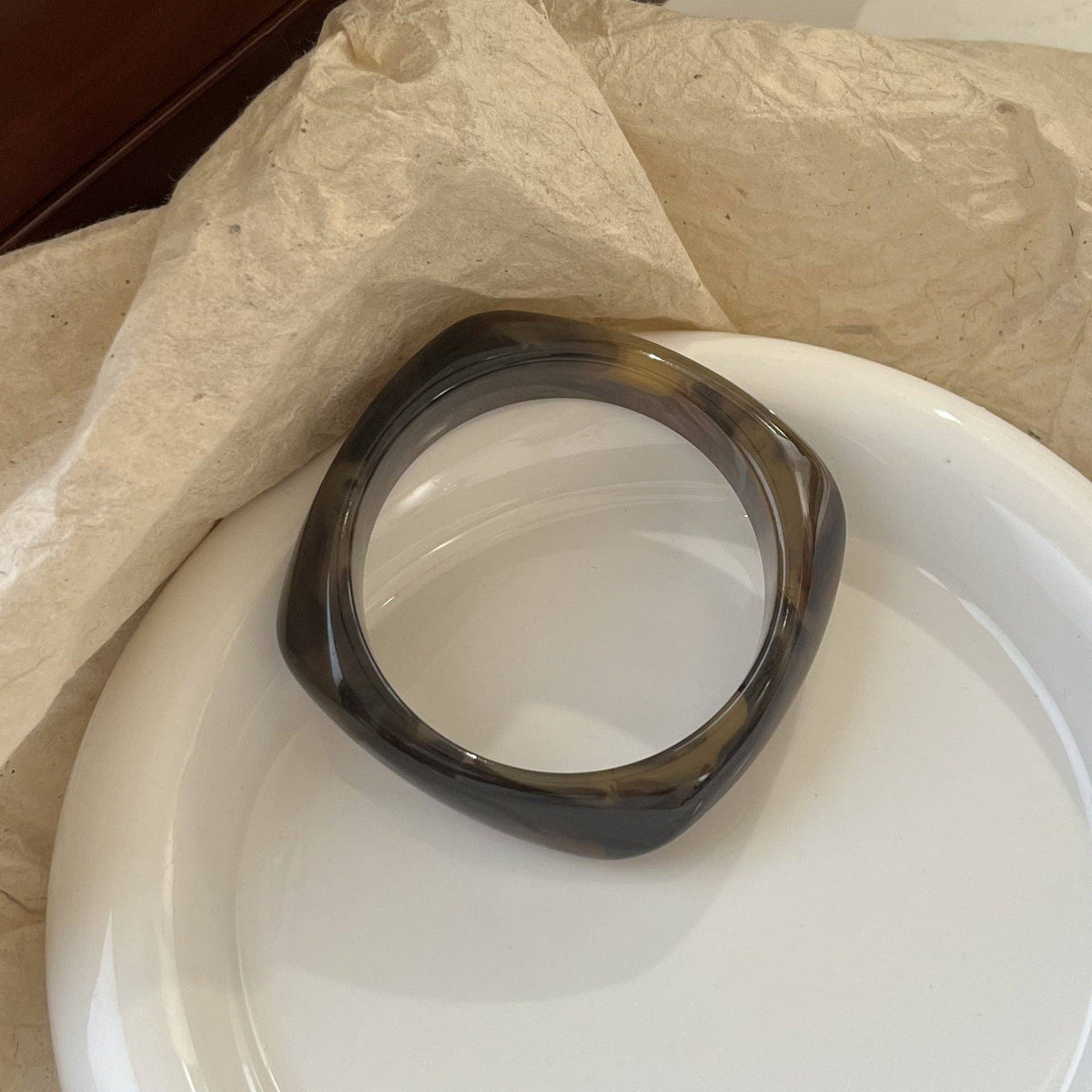 Geometric Ombre Resin Bangle Curved Acetate Contour S5P256