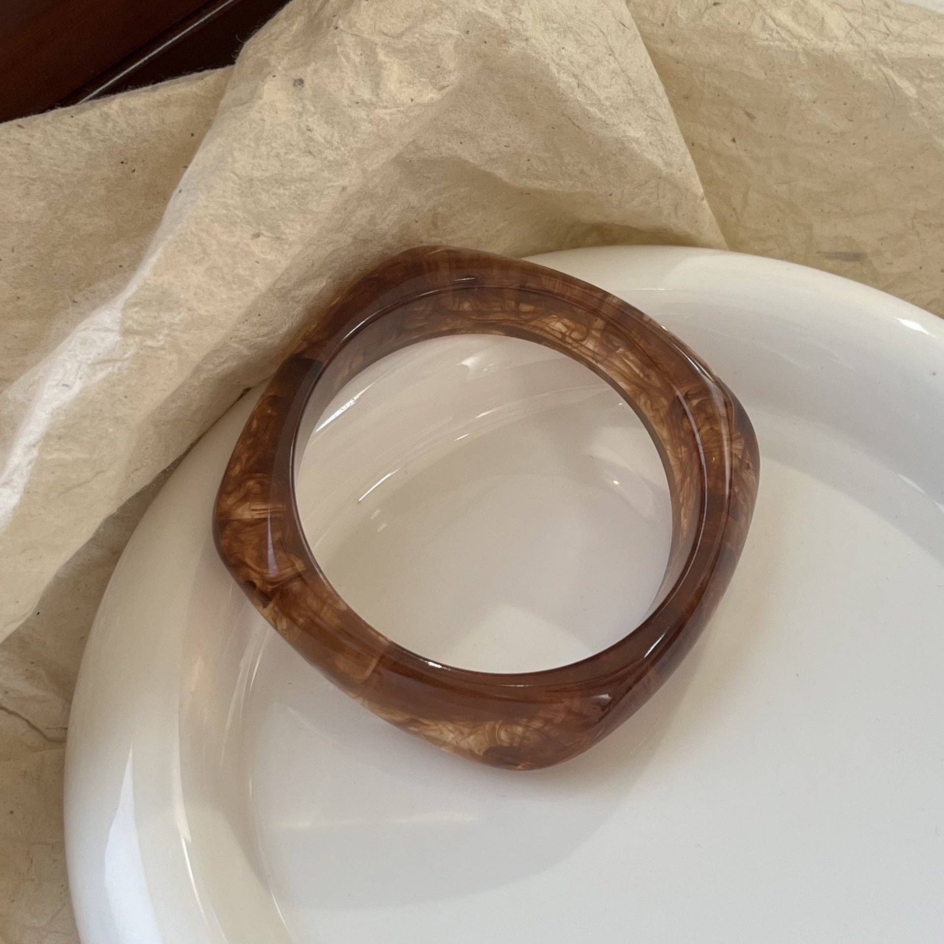Geometric Ombre Resin Bangle Curved Acetate Contour S5P256