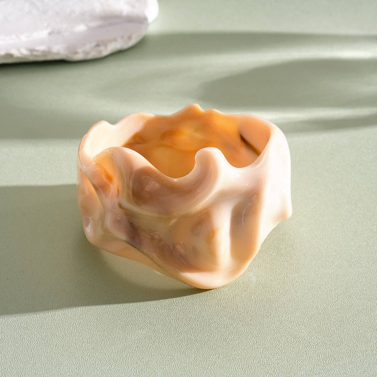 Vintage Wavy Tortoiseshell Resin Bangle – Chunky Amber Root Beer Wave Statement Bracelet
