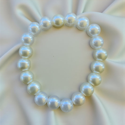 The Ivory Kiss Bracelet