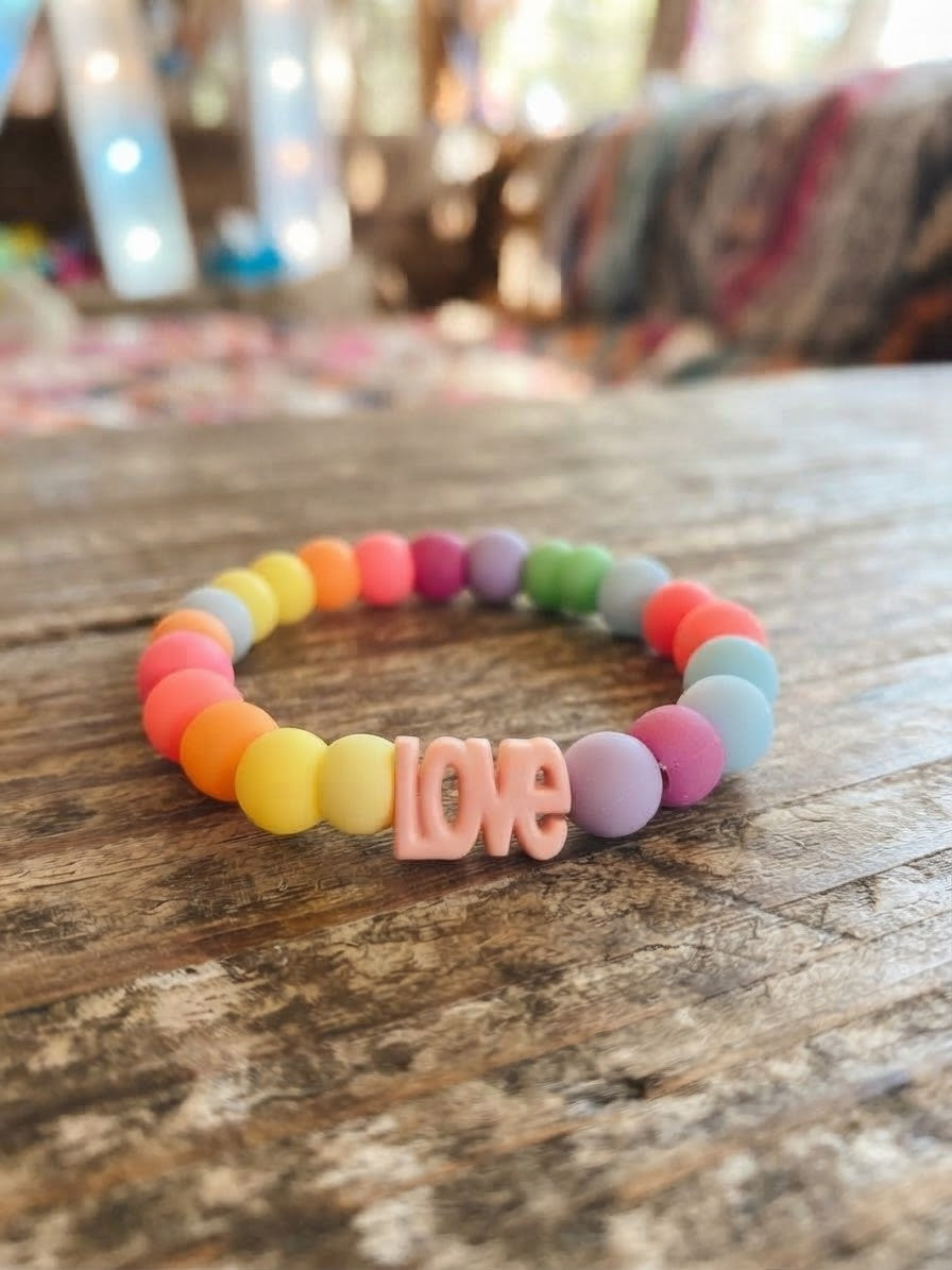 Kids' Rainbow "LOVE" Pony Bead Stretch Bracelet – Haus Of Karma