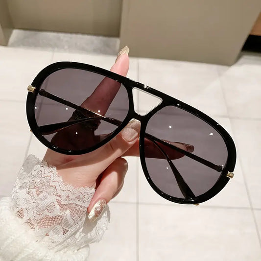 Black Oval Obsession Sunglasses